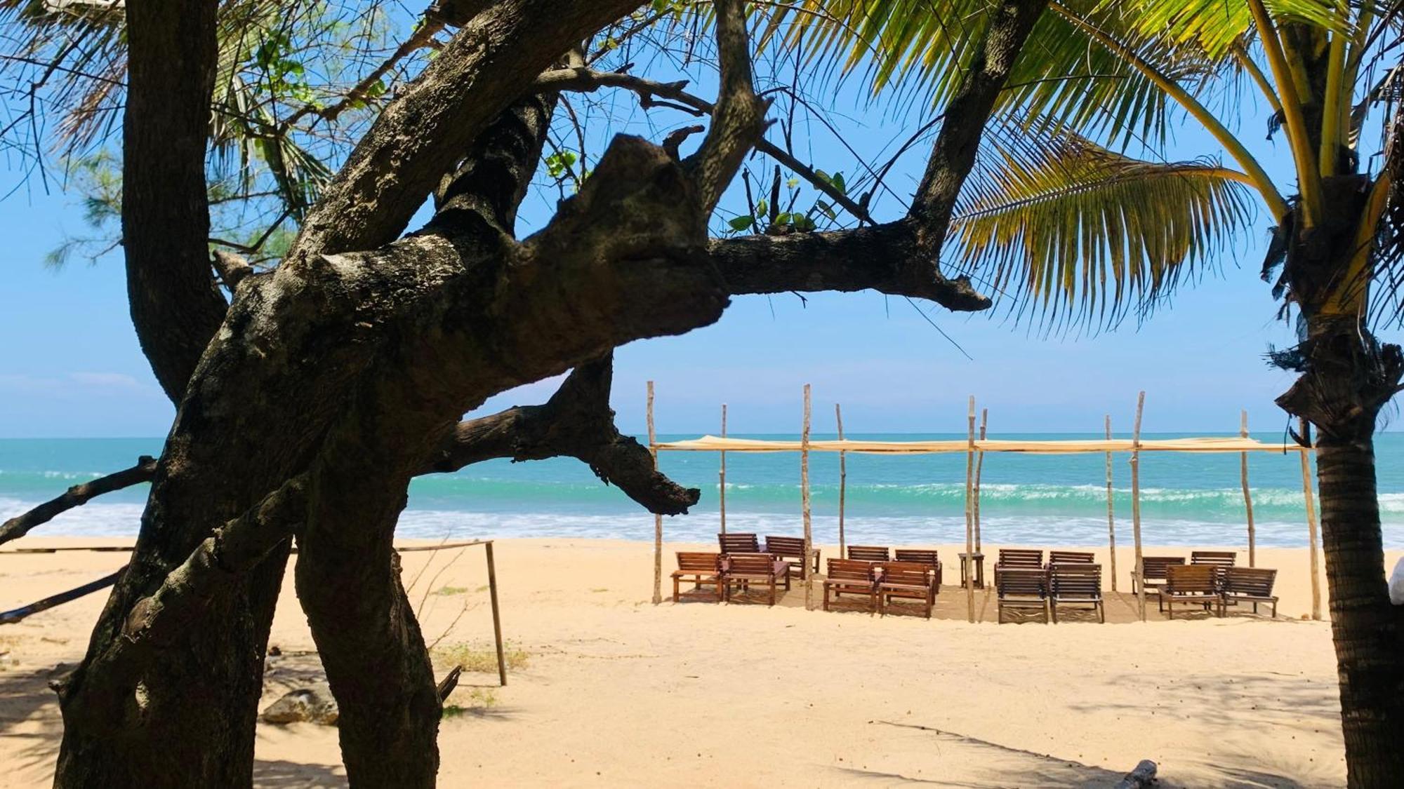 Breezy Beach Cabanas Arugam Bay Exterior foto